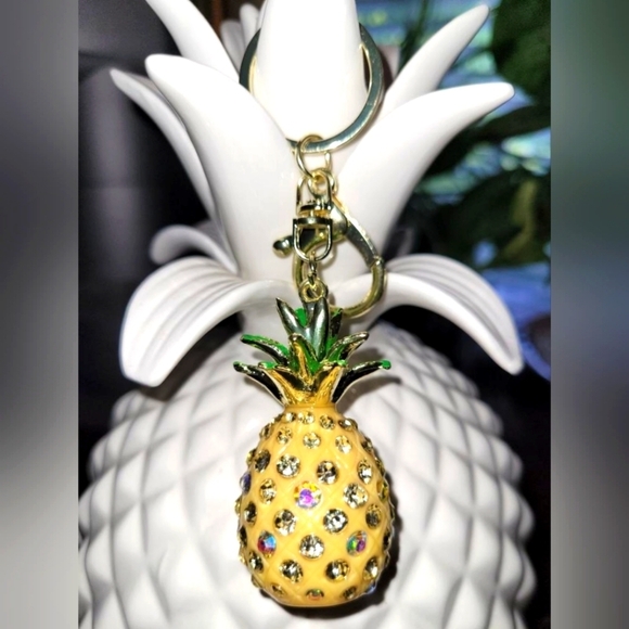 unbranded Accessories - Bag Charm with yellow pineapple